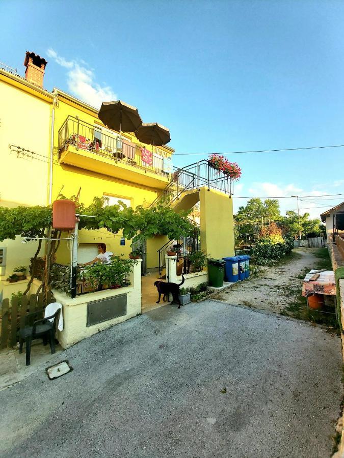 Marija Lägenhet Pula Exteriör bild